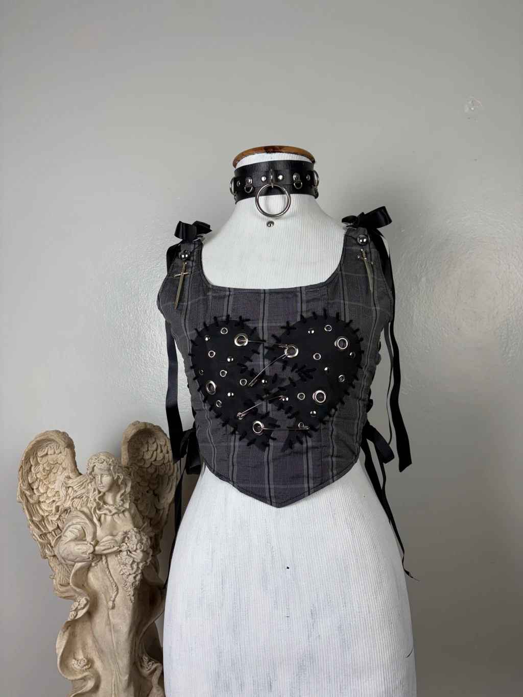 Corset Broken Heart