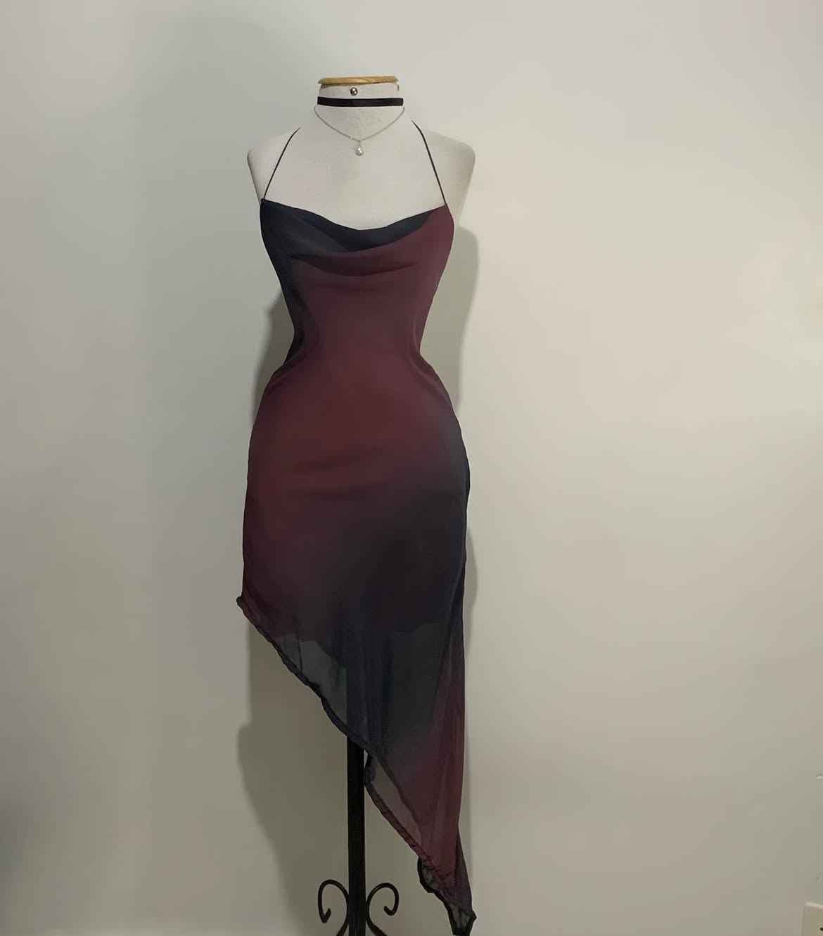 Vestido Roxo Recorte Garimpo
